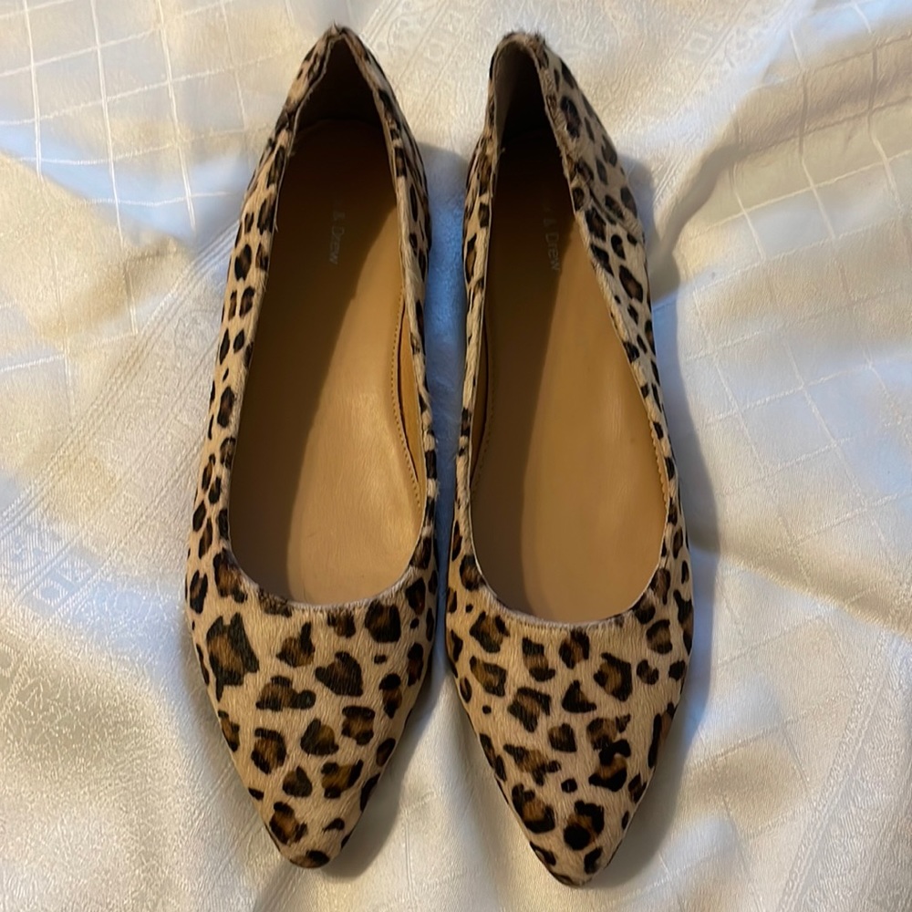 Max and Drew size 10 women’s animal print shoes.
